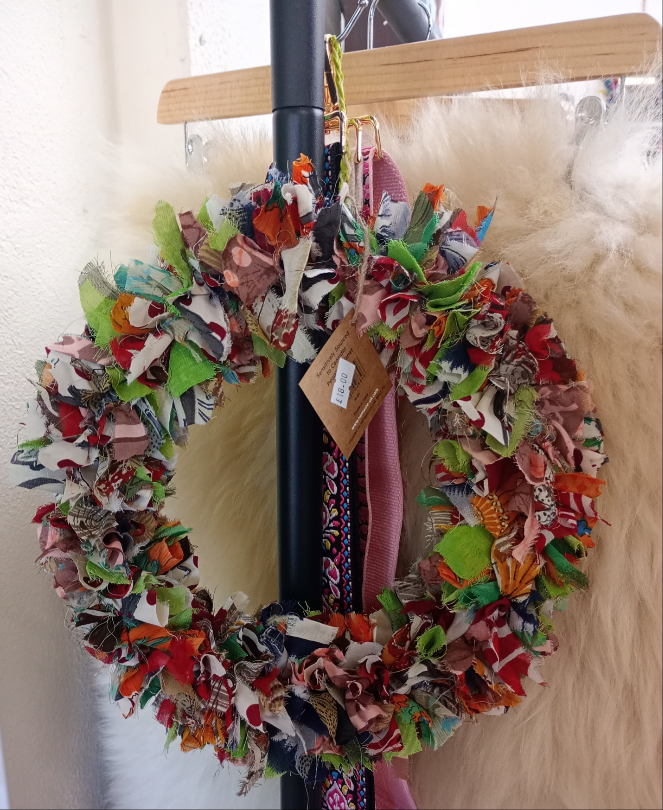 Recycled Sari Wreath - Multicoloured small