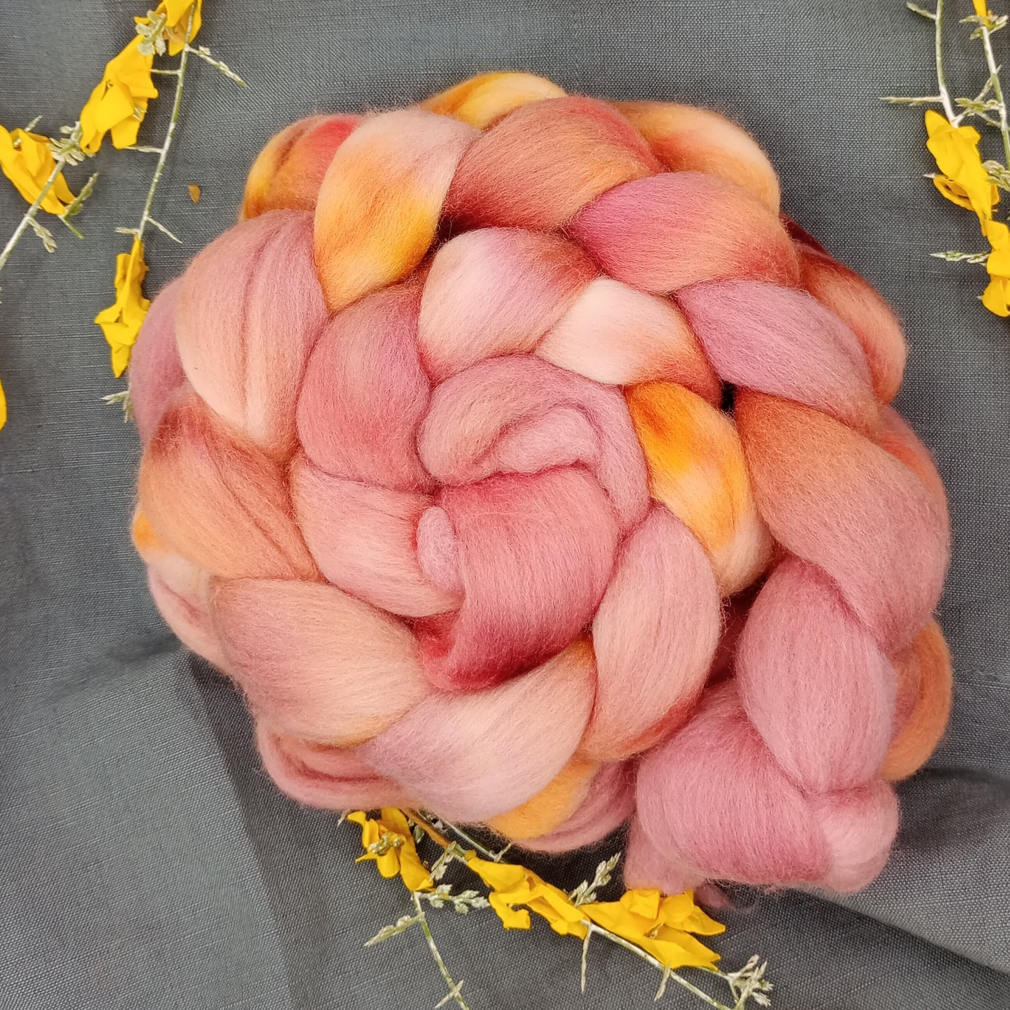 African Daisy Hand Dyed Merino Wool Top 100g