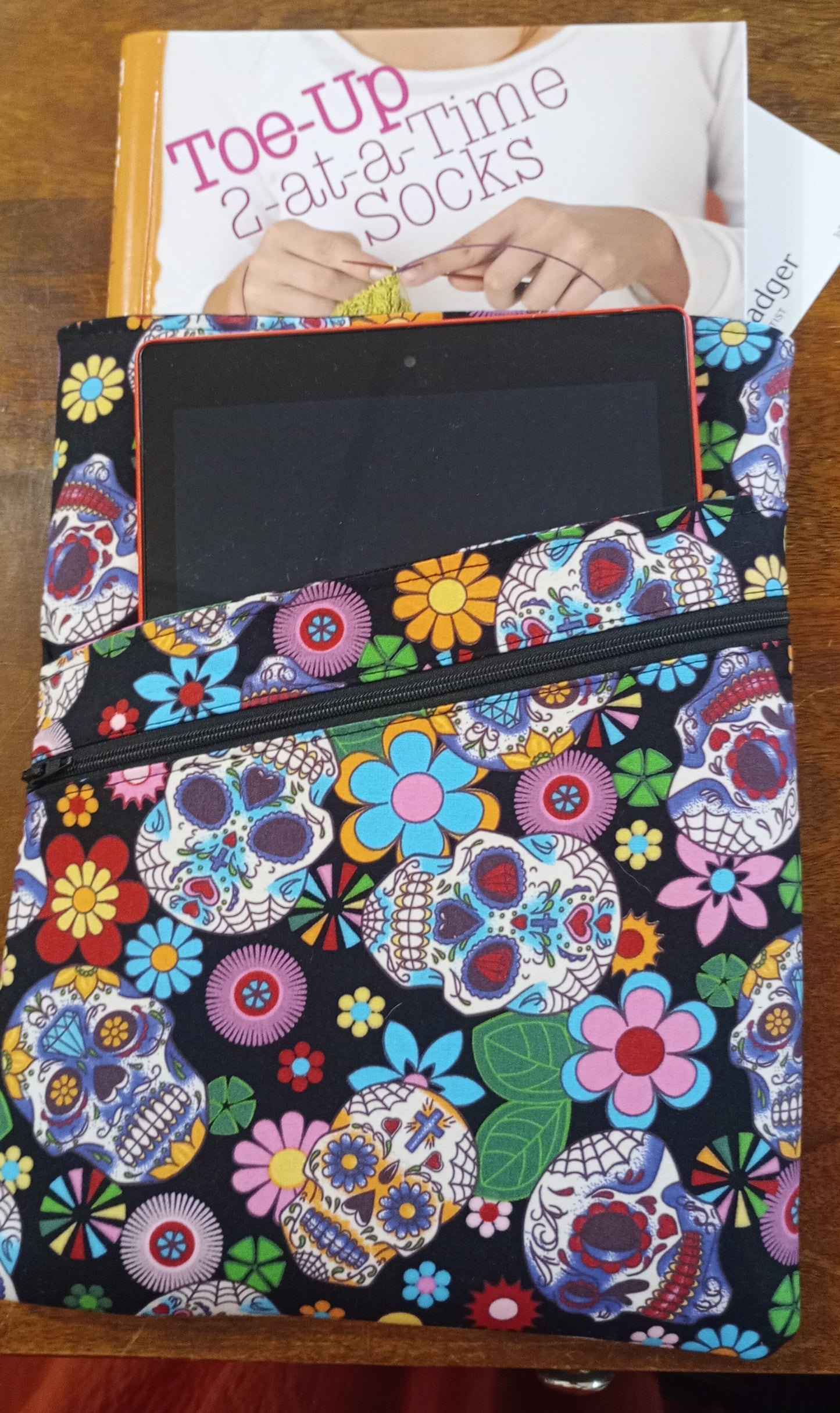 Book Pouch Large