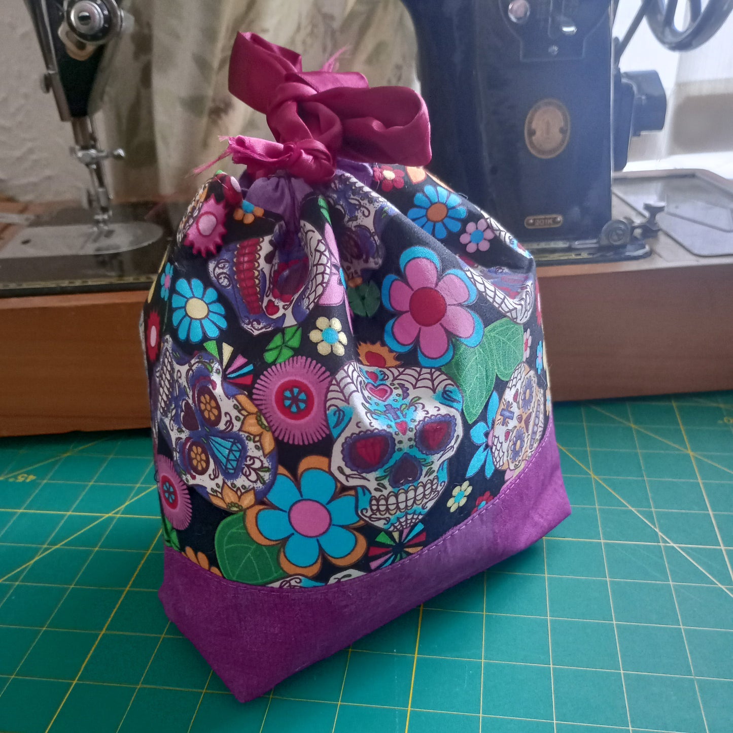 Sugar Skulls Drawstring Project Bag – Handmade Knitting & Crochet Project Bag