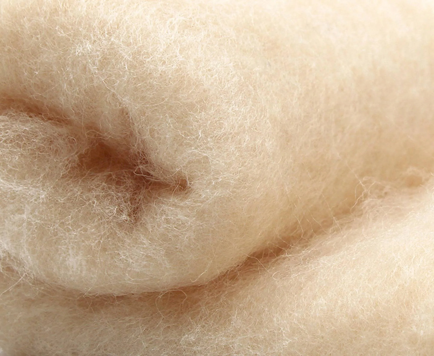 Carded Batt Perendale Wool 200g Sandstone