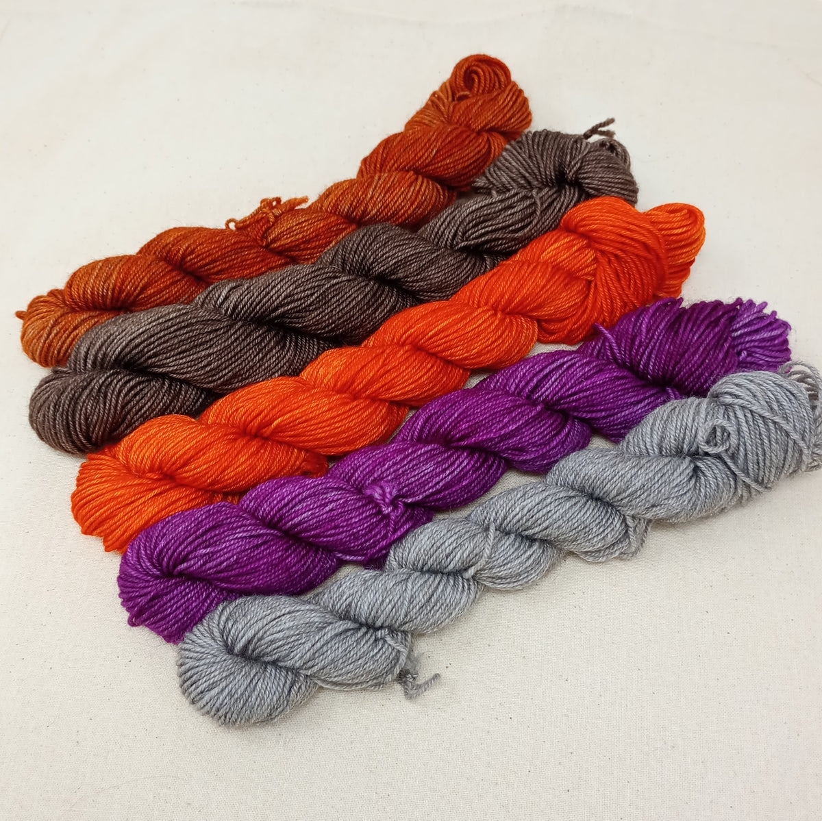 Luxury Mini Skein Set LM02
