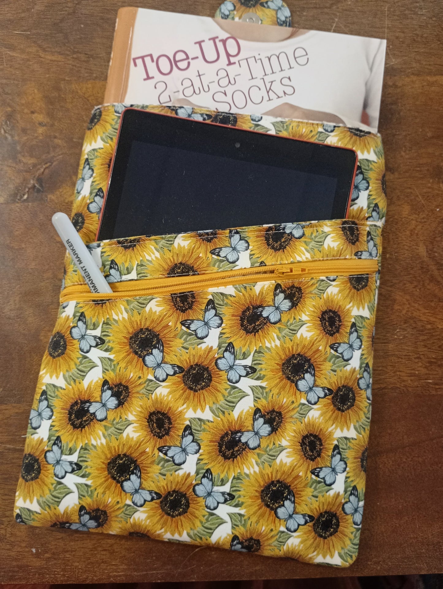 Book Pouch Large (Copy)