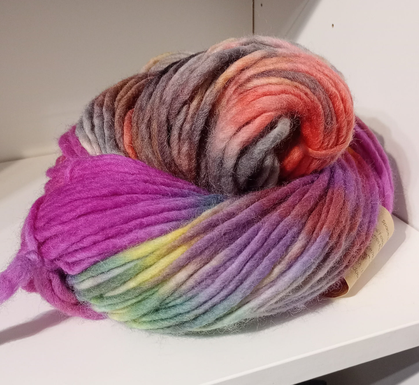 Hand dyed chunky yarn pencil roving Falkland wool 200g R7