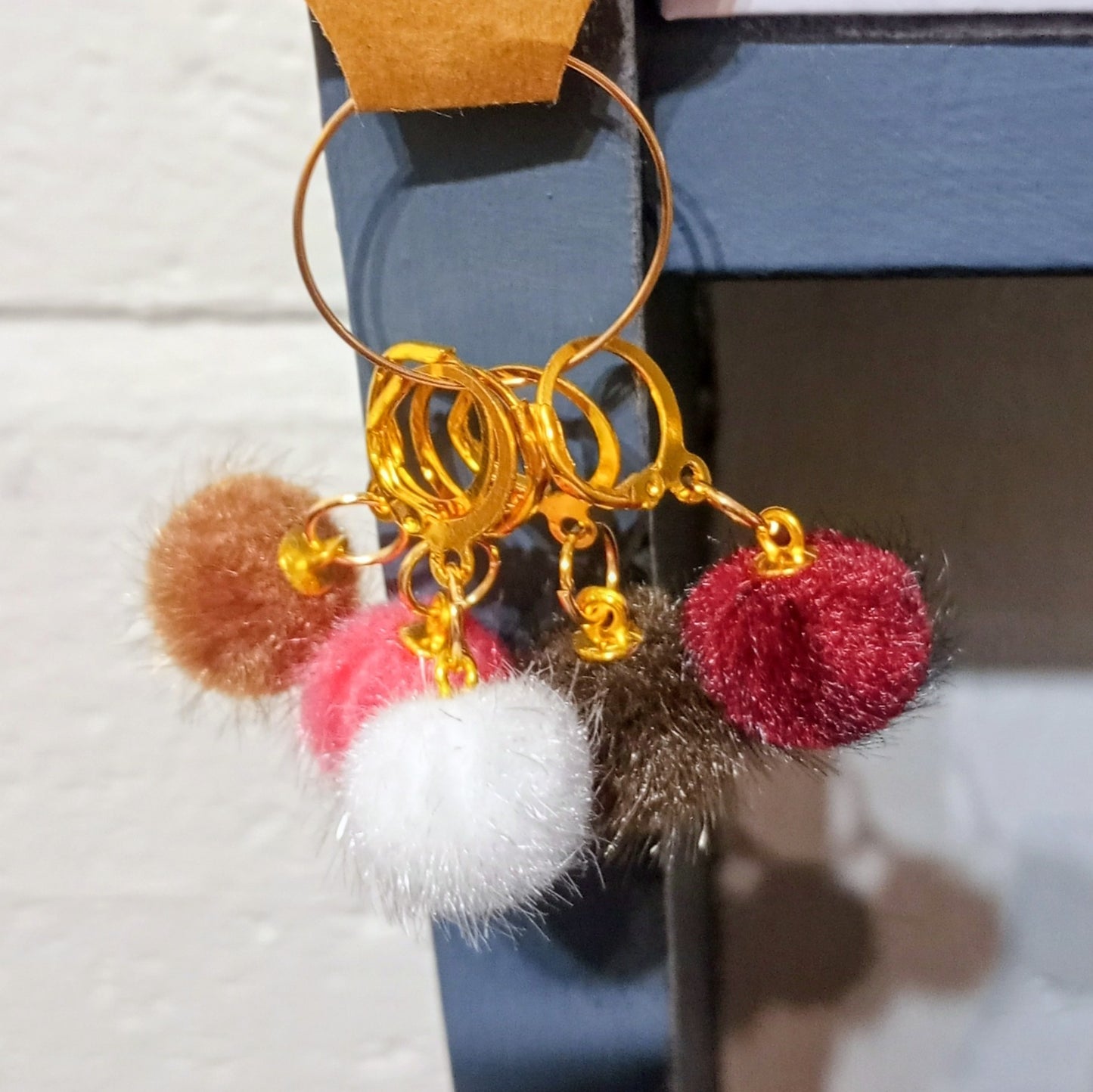 Pompom stitch markers Autumnal