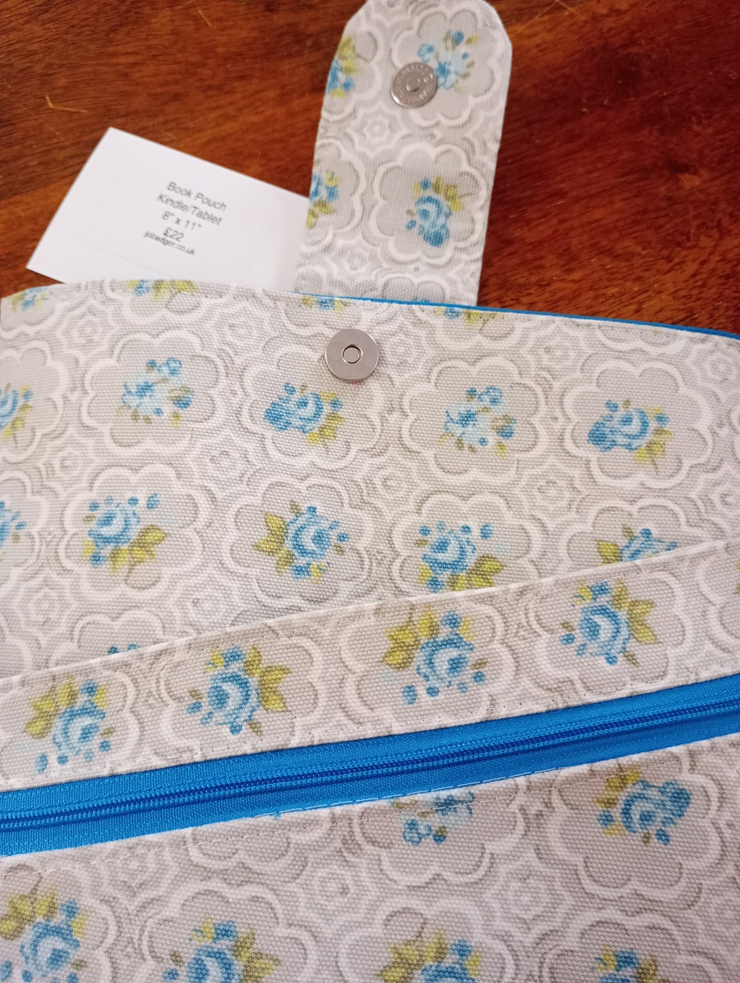 Book Pouch Large