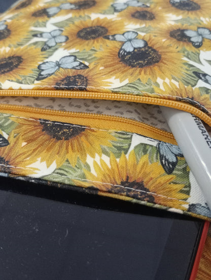 Book Pouch Large (Copy)