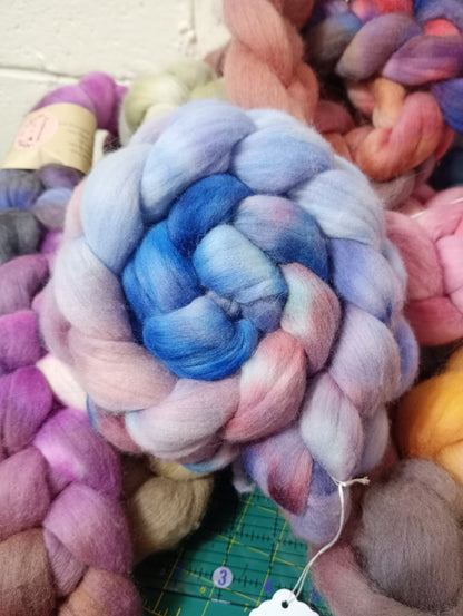 Bluebell Wood Hand Dyed Merino Wool Top 100g BW04