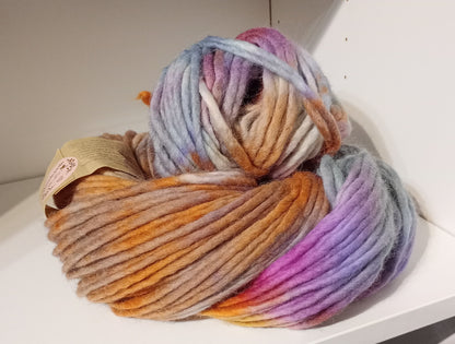 Hand dyed chunky yarn pencil roving Falkland wool 200g R6