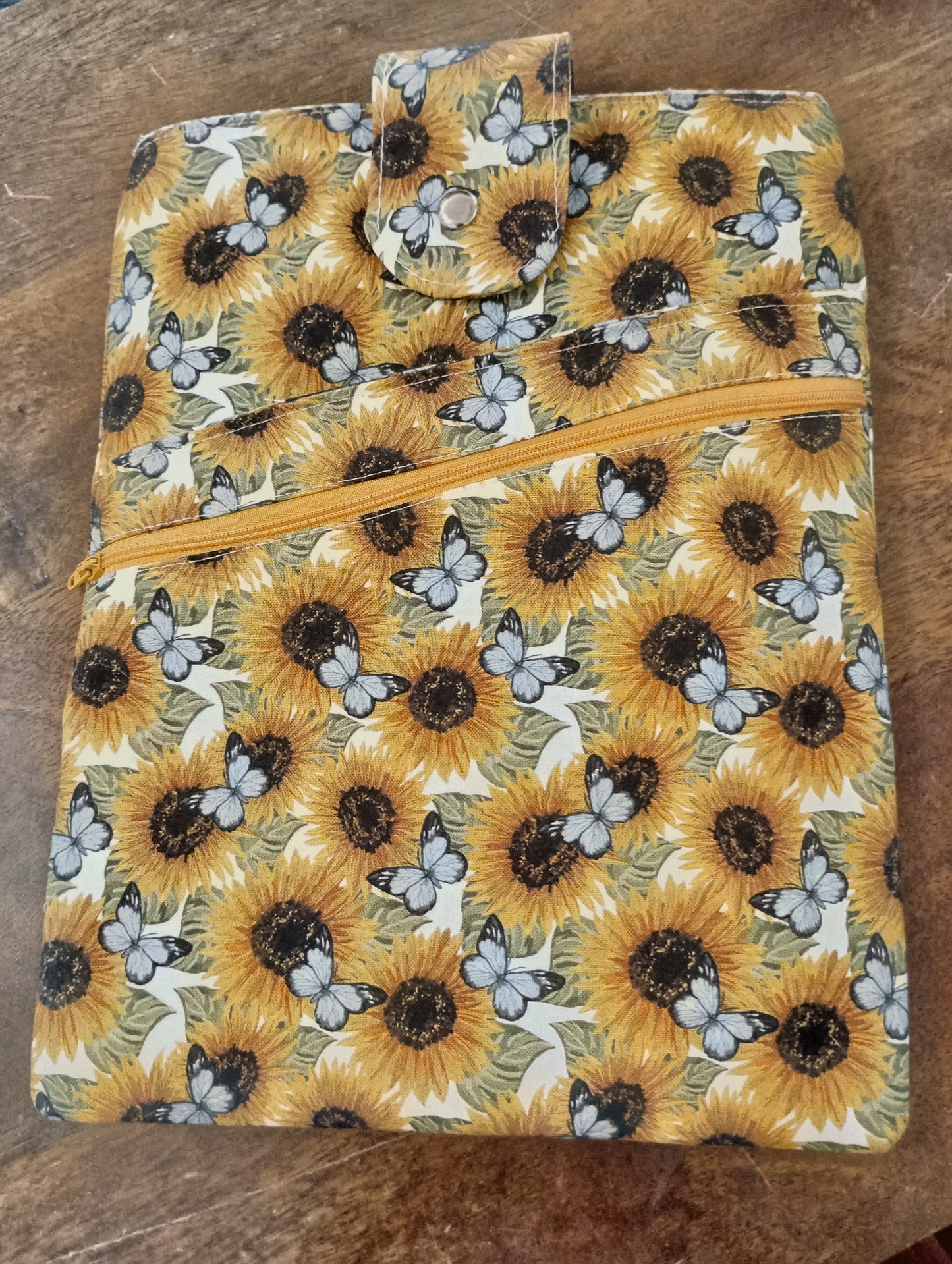 Book Pouch Large (Copy)