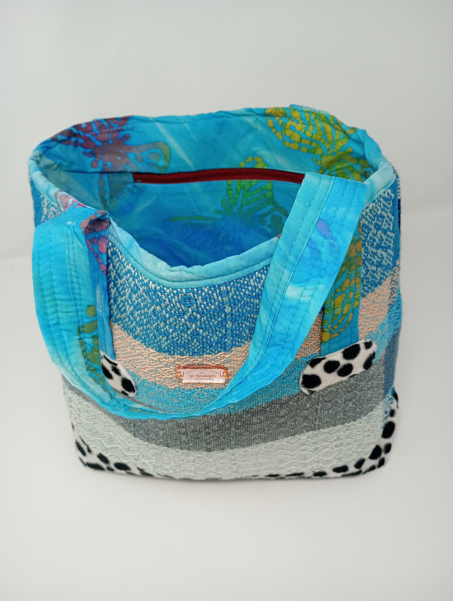 Handwoven tote