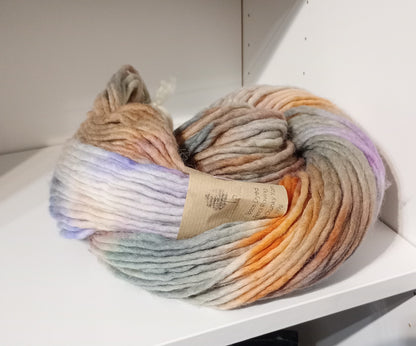 Hand dyed chunky yarn pencil roving Falkland wool 200g