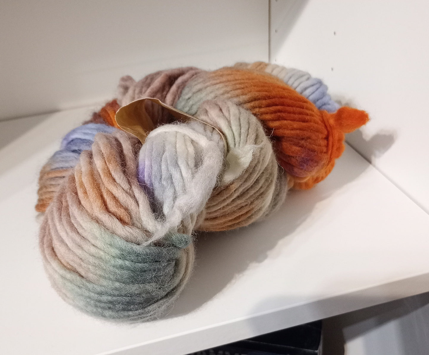 Hand dyed chunky yarn pencil roving Falkland wool 200g