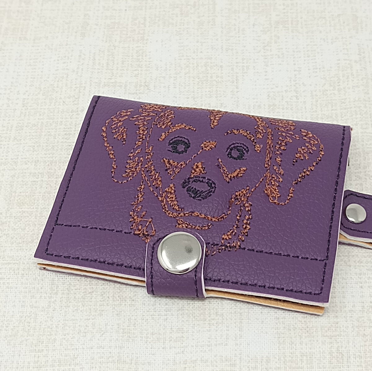 Card Wallet Embroidered Labrador