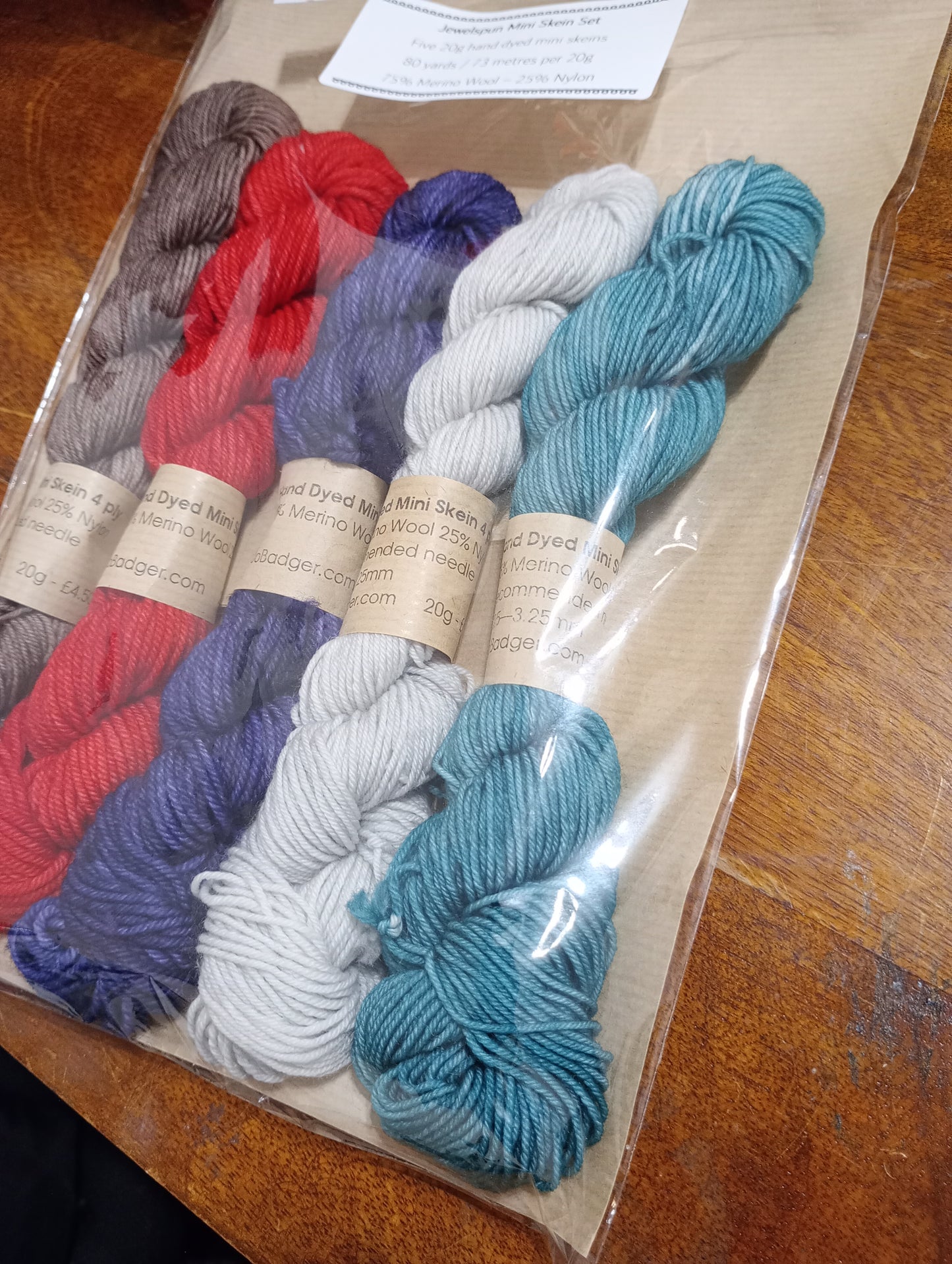 Jewelspun Mini Skein Set js02