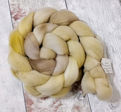 Hand Dyed Merino Wool Top Mushroom Magic 100g MM08