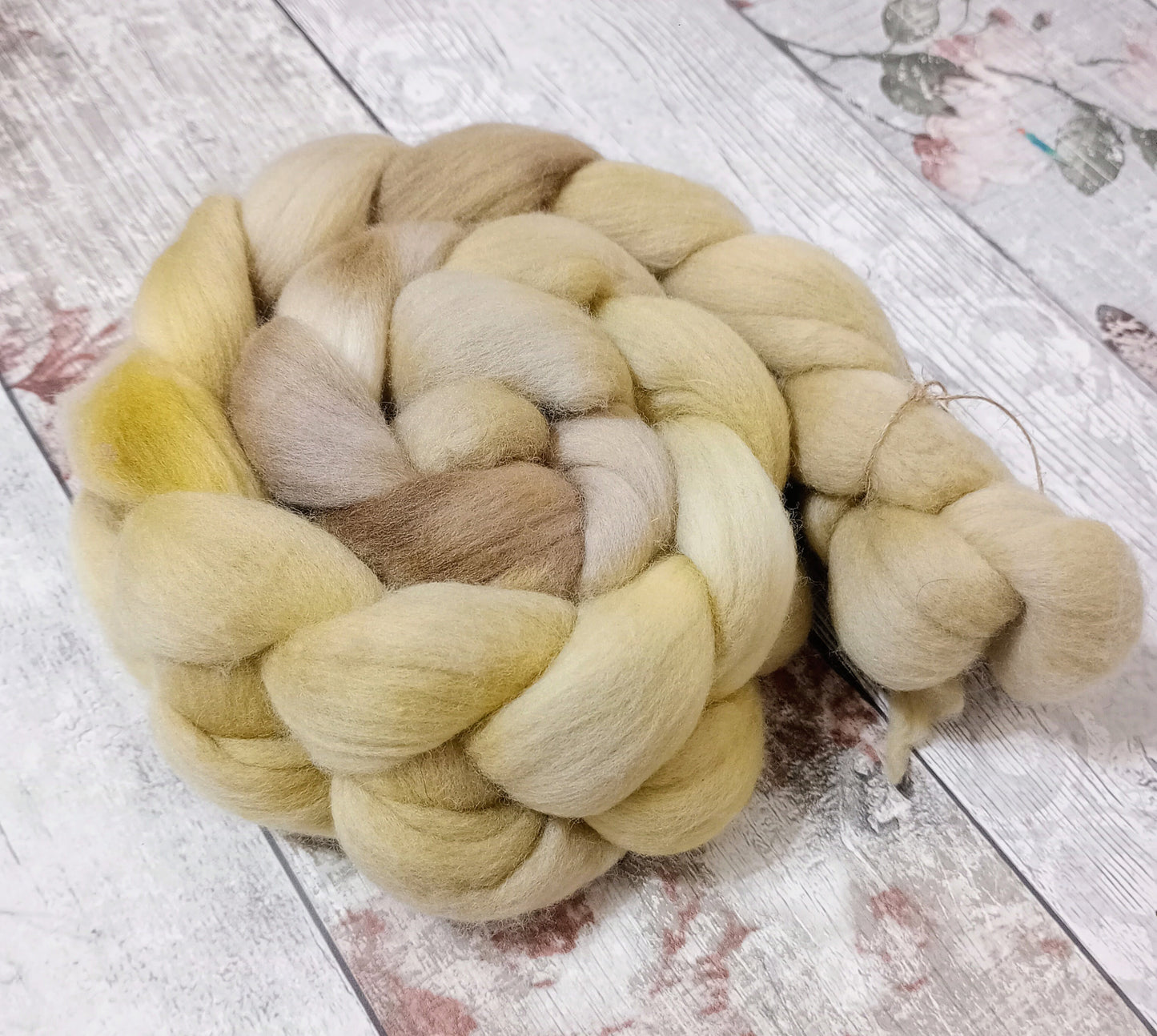 Hand Dyed Merino Wool Top Mushroom Magic 100g MM08