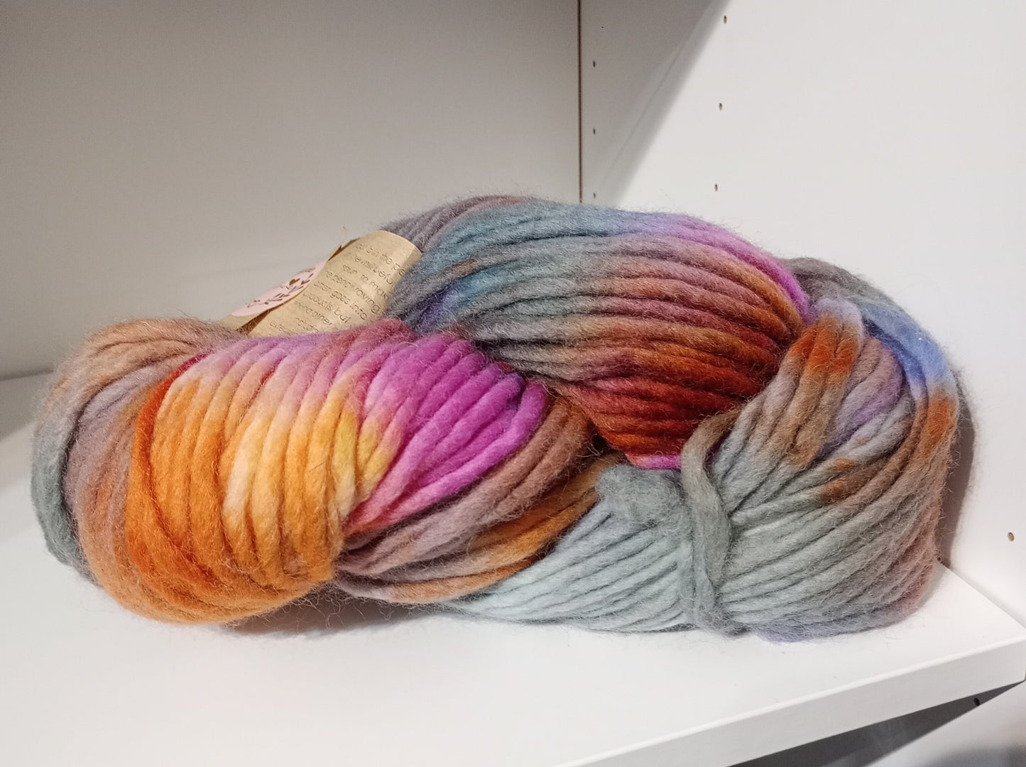 Hand dyed chunky yarn pencil roving Falkland wool 200g