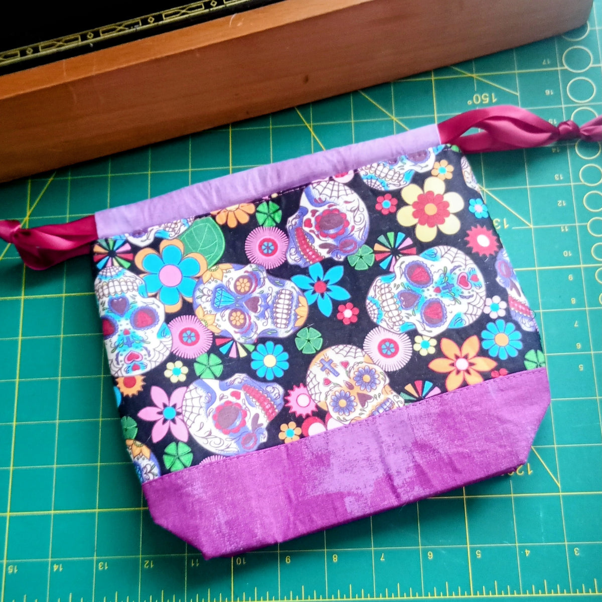 Sugar Skulls Drawstring Project Bag – Handmade Knitting & Crochet Project Bag