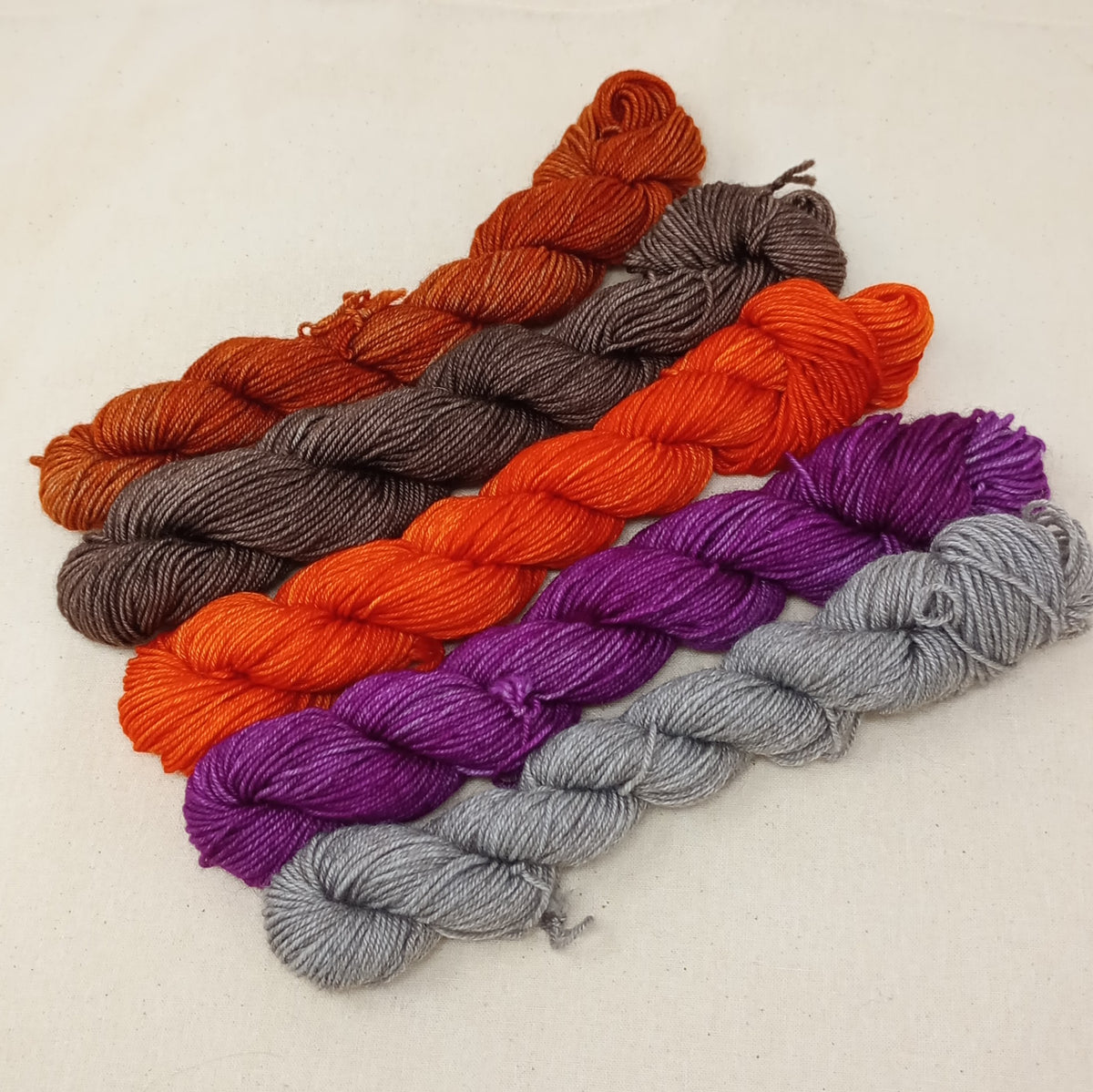 Luxury Mini Skein Set LM02