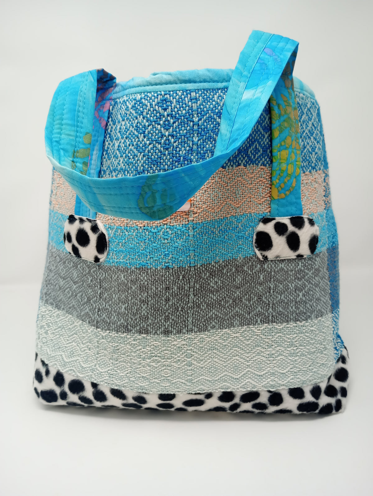 Handwoven tote